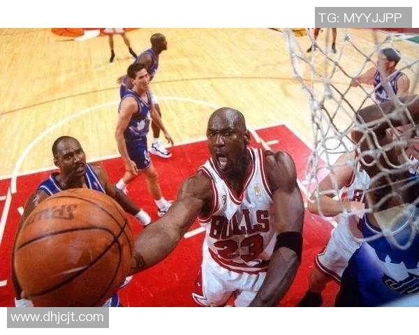 1997年NBA总决赛爵士队与公牛队的巅峰对决回顾与分析